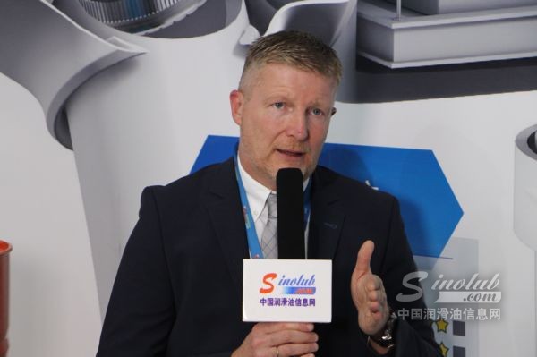 专访道达尔润滑油全球工业油OEM经理  Peter LEUS