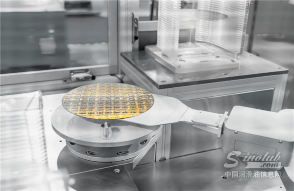 案例| 精工至毫厘，润滑护阀芯——藤卓智能 × 克鲁勃润滑剂共筑精密气动解决方案