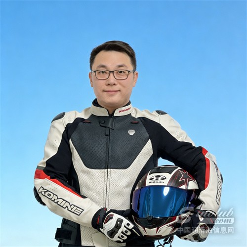 【LubTop2025】周照加盟LUBTOP总评榜&APEXTIRE轮胎大选荣誉导师阵容