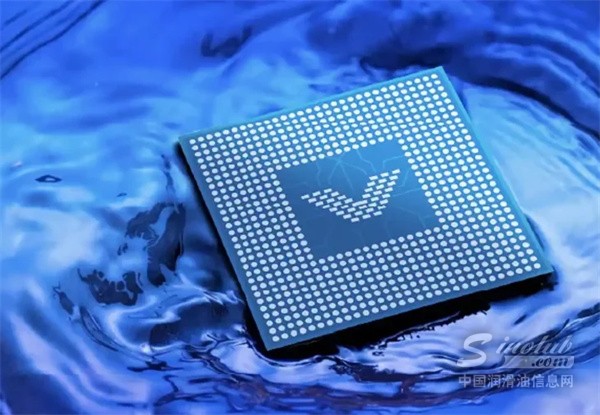 1781595820162193.jpg Valvoline-moves-into-data-centre-cooling-fluids-with-Beyond-729x505.jpg