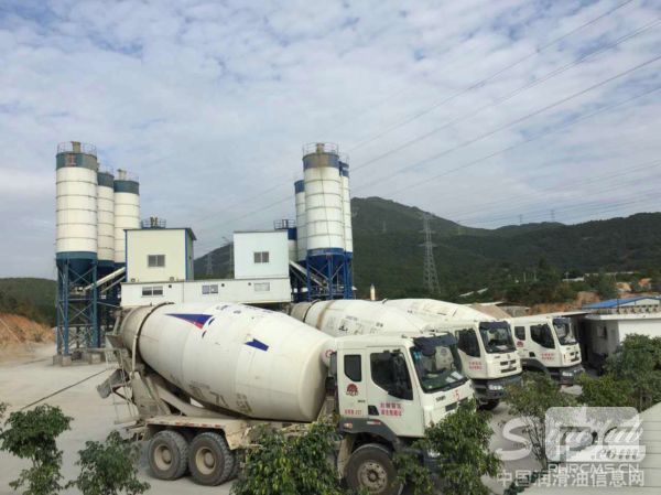秋明车用润滑油得到众多企业认证