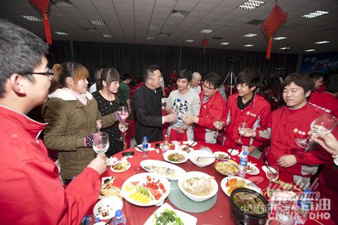 喜迎2013东昊举办大型迎新联欢