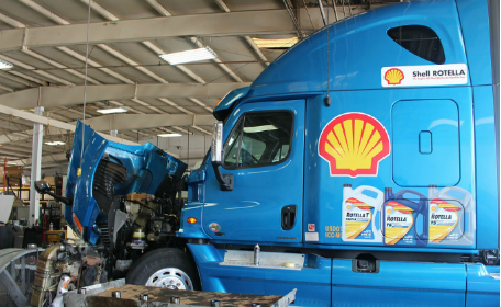 技术专家庖丁解牛 发动机状况令人赞叹