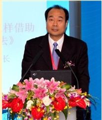 LubTop2016总评榜荣誉导师师建华简介