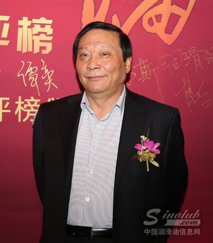 LubTop2016总评榜荣誉导师张灵发简介