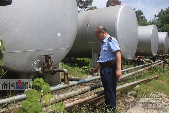 柳州非法油站生意红火 八个“黑油站”被查处