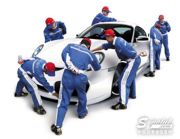 自从对门开了家汽车美容店……