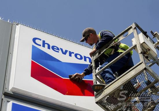 油价重挫结恶果 大型油企债务创历史新高