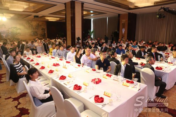 2016年中华供应商答谢会暨中华特约古典音乐栏目“余音绕梁”开播仪式成功举办