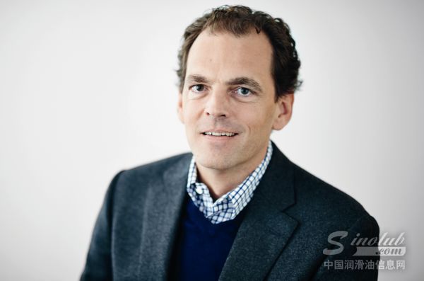 瑞士巴索80年发展历程