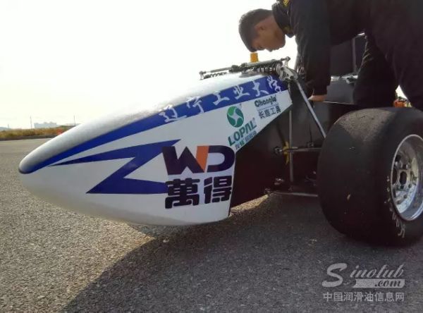 聚焦新能源，龙蟠润滑油赞助2016大学生电动方程式大赛辽宁工业大学车队
