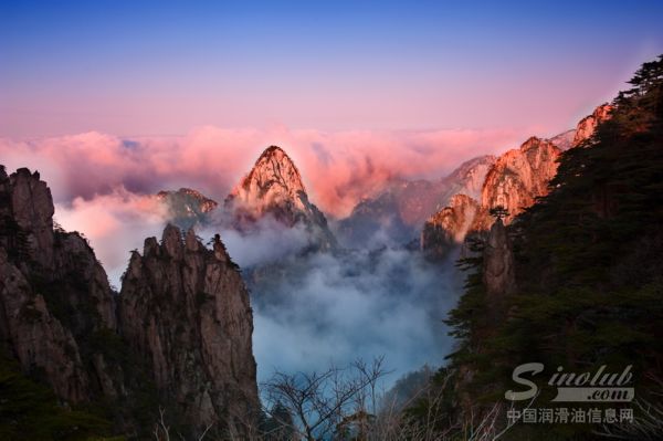神奇黄山 诗意微州——金球润滑油宿州团队欢乐黄山行