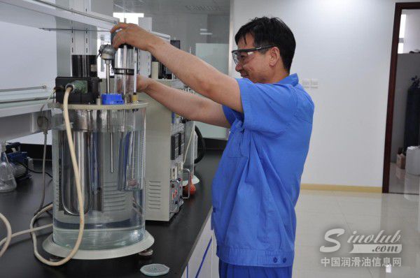 创新技术，杜索润滑油领先一步！