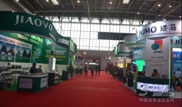 李逵遇李鬼？ 展会惊现两“矫马”唱对台戏