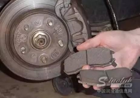 修了这么多年车，刹车片的这些...你都知道吗？