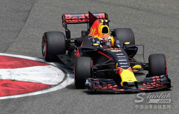 激情共铸赛道突破，美孚1号带你参观奥地利红牛车队P房