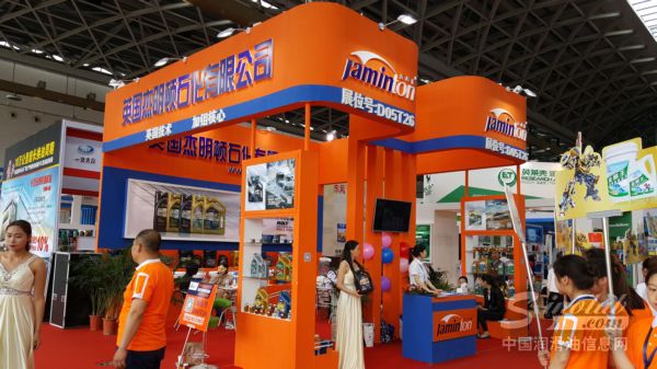2017南宁全国汽配会展台风采：英国杰明顿润滑油
