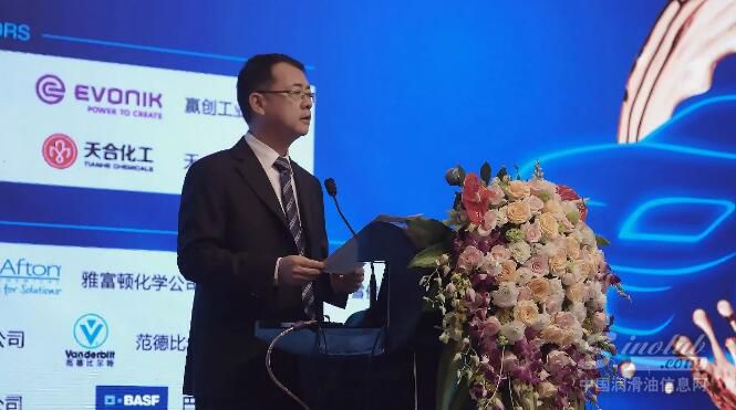 昆仑润滑油：凝心聚力 砥砺前行