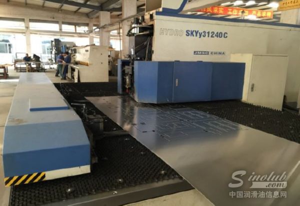 选对导轨油，每年收入竟能增加14万！