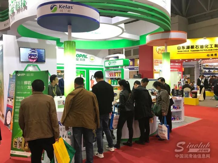 龙蟠科技携汽配经销商高峰论坛引爆重庆汽配展