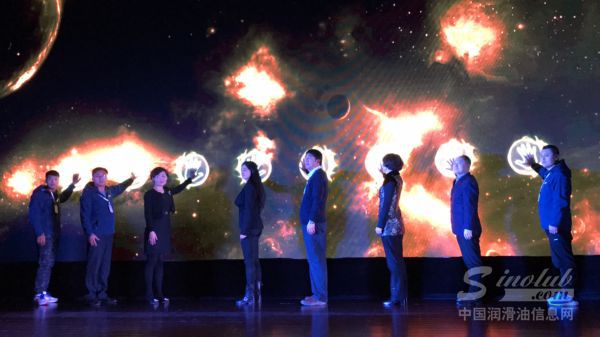 刚刚，领航润滑油天津第二生产基地启动并携手中国男篮！