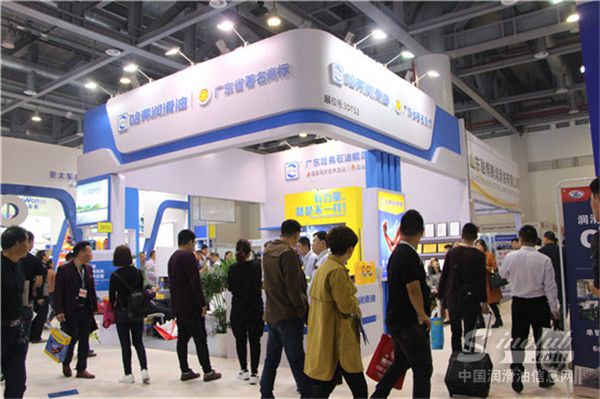 2017·杭州全国汽配会展台风采：哈弗润滑油
