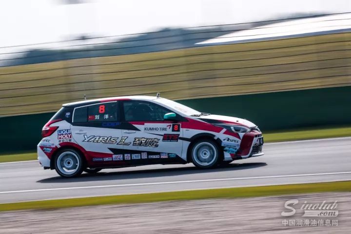 力魔助力广汽车队斩获CTCC中国杯车手年度总冠军！