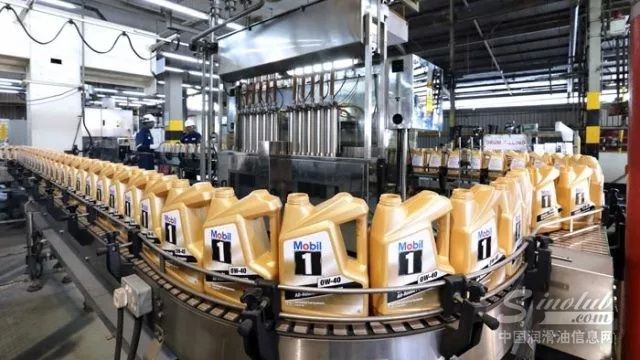 埃克森美孚将燃料和润滑油业务与下游炼油业务整合