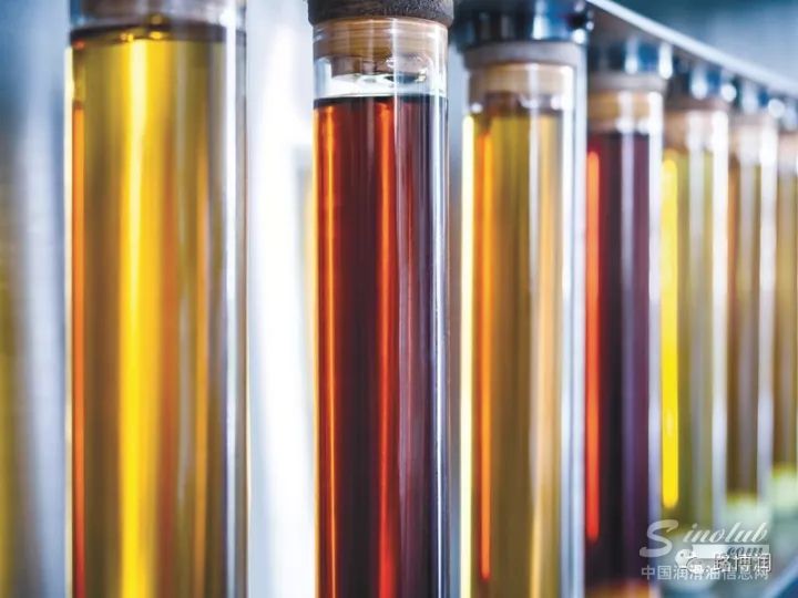 用重型发动机油提升发动机效率