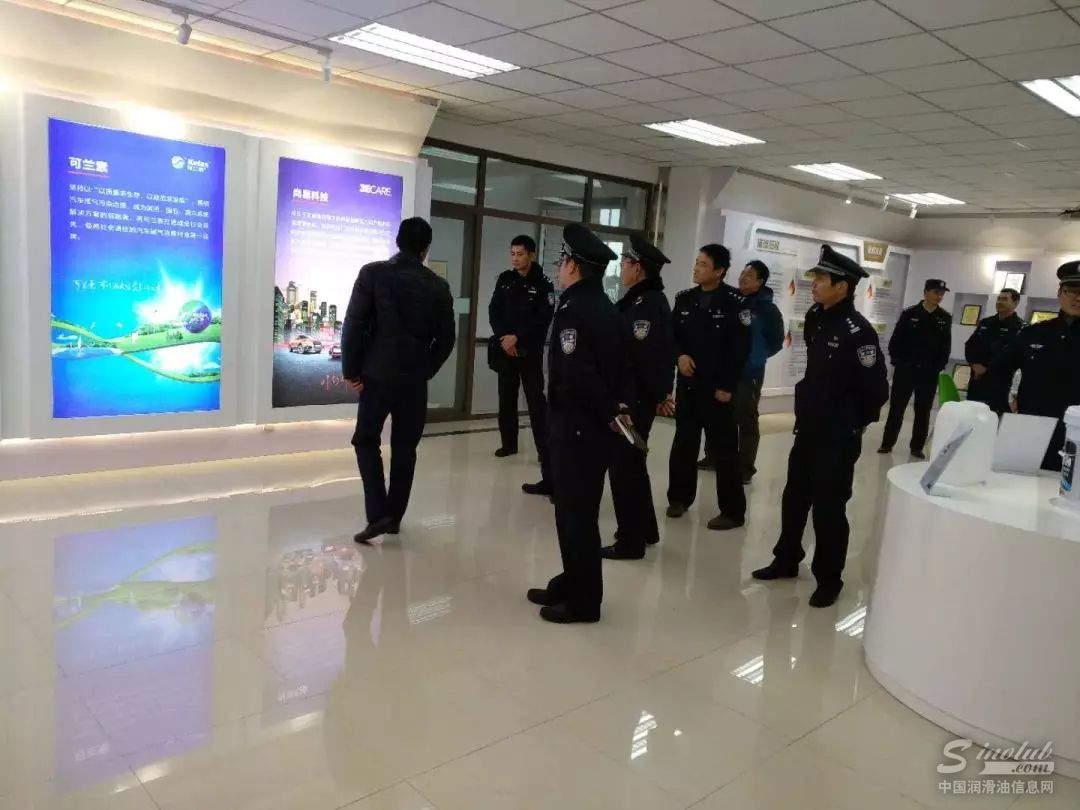 可兰素荣获“南京市先进集体”的称号