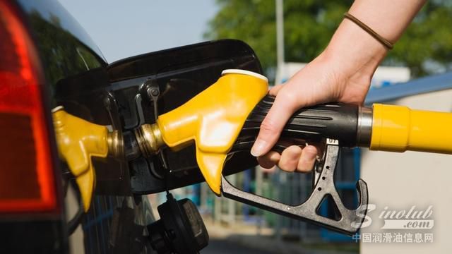 成品油消费税征收公告出炉 油价或将持续上涨