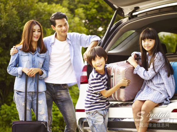 爱在路上时刻保护 嘉实多磁护与你一起带上爱，出发！