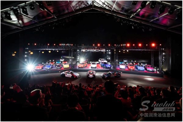 埃克森美孚携手亚洲首家保时捷体验中心共创卓越驾乘体验