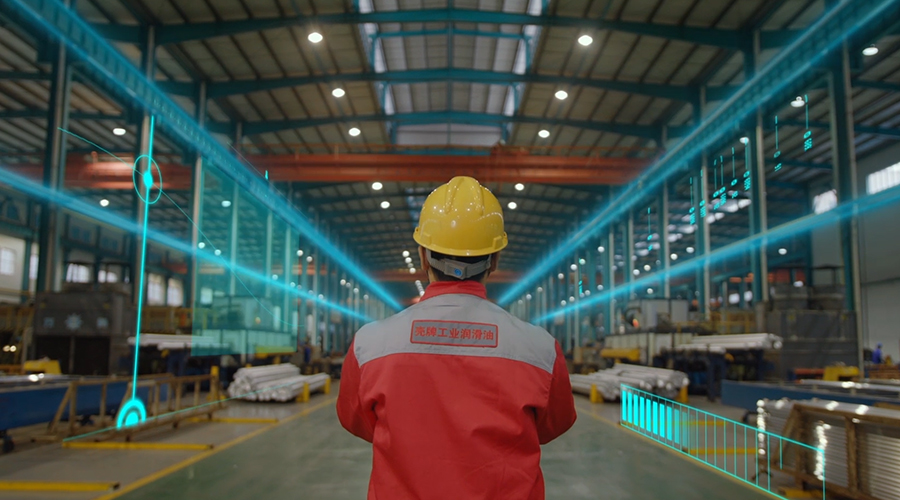 让中国工业产生“智变”，要迈多少道坎？