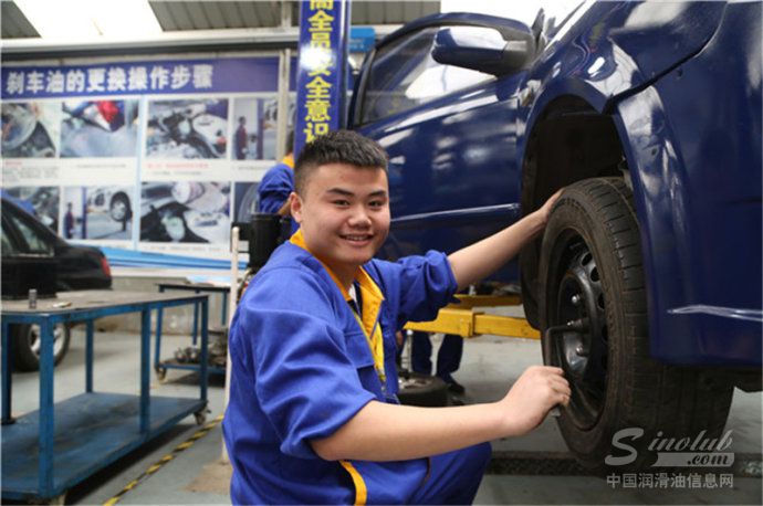 【最美汽修工】这是最后的机会，还不快上车！