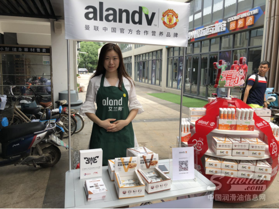 道达尔李宁李永波杯3v3羽毛球赛热度继续 世界冠军徐晨助阵武汉站