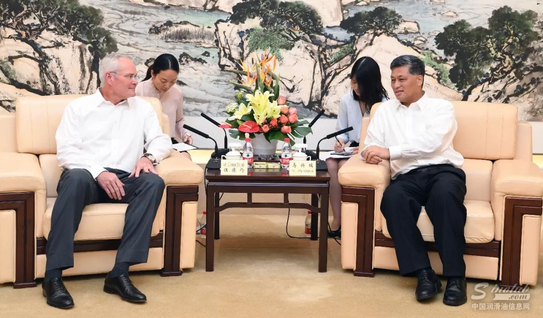 埃克森美孚就拟建化工一体化项目签署战略合作框架协议