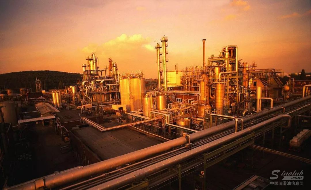 亚洲二类基础油炼厂集中减产，市场供应下滑