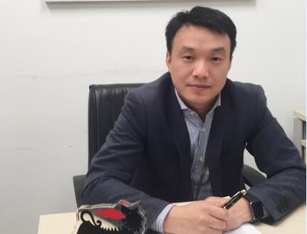 【2018上海润滑油展】“六足神犬”的传奇——专访埃尼润滑油中国区销售总监王斌先生