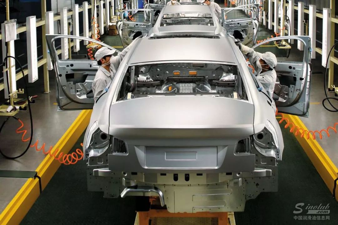 2018中国汽车行业大事记:转型升级关键一年