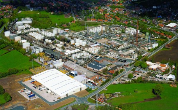 【2018上海法兰克福展】秉持工匠精神品质，百年SRS润滑油神州再启航