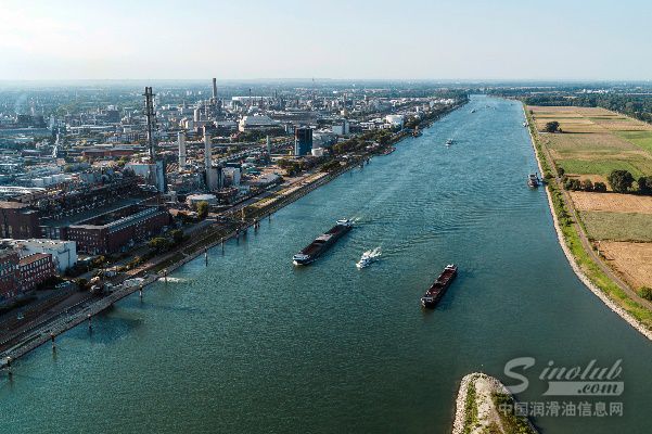 巴斯夫欧洲公司主要的基地位于德国路德维希港,是巴斯夫集团的心脏。