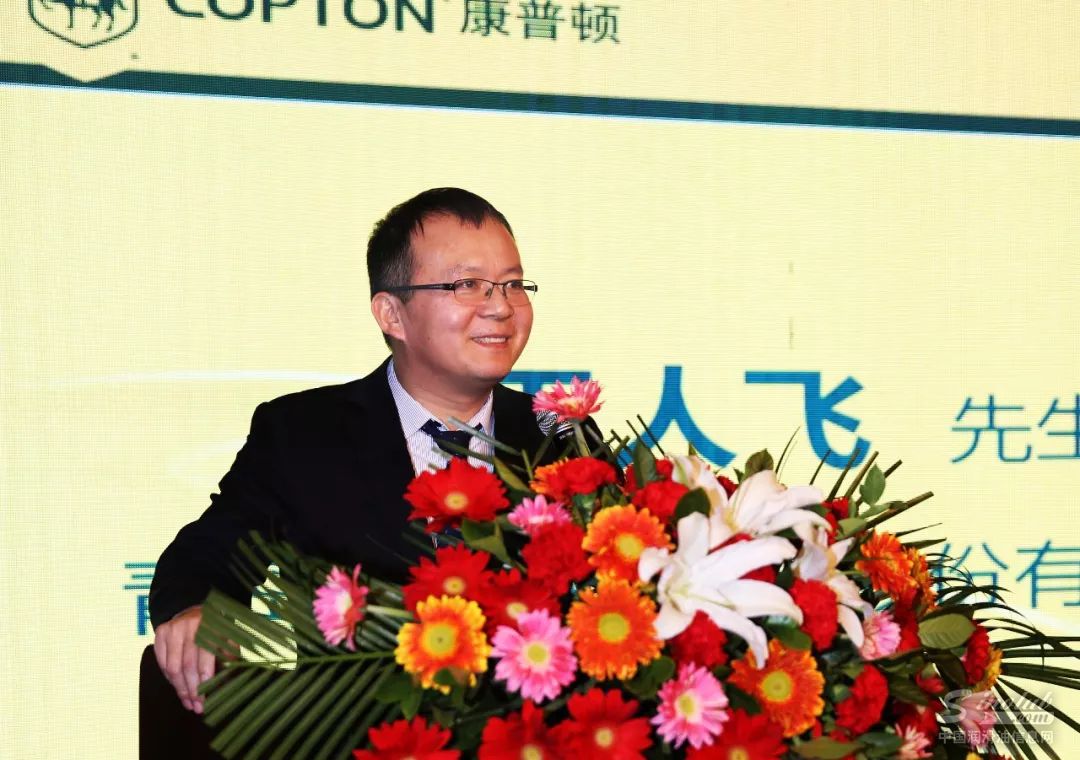 康普顿市场总监 王人飞先生