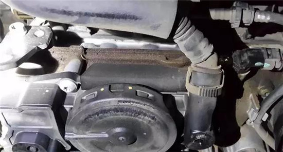 漏的总比烧的快” 这几个地方特别容易漏机油！