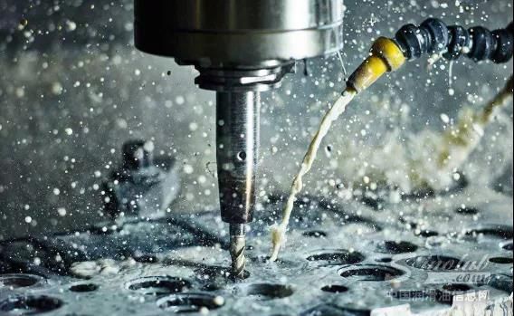 切削液“变质”处理的正确打开方式