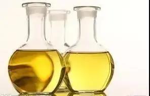 啥情况，高质量的润滑油竟然还有沉淀？