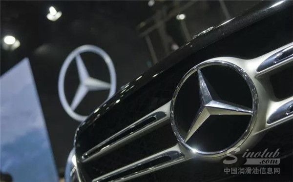 漏油百出的奔驰，终于召回了！