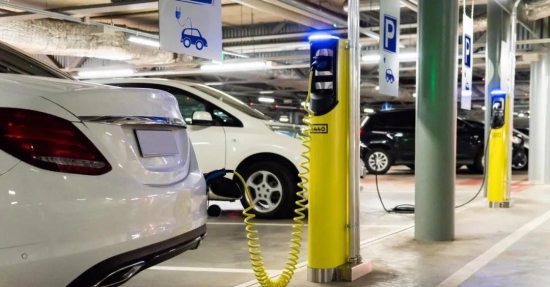 谁是最大赢家？新一期新能源汽车补贴拟发放32.96亿元