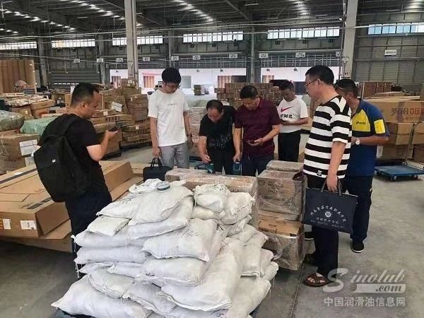 又一批假机油被查！有网友却说：市面已经找不到真机油......