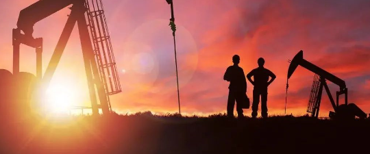 大型石油公司绿色转型或推动原油价格涨至每桶100美元